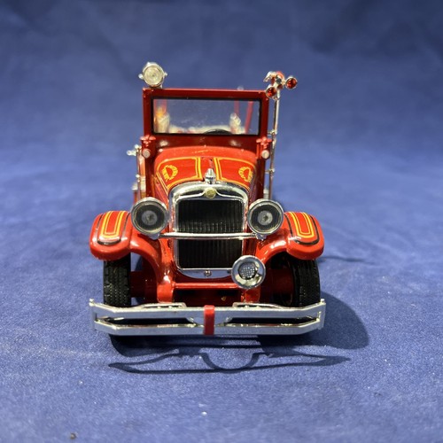 Signature Series 1928 Studebaker Fire Truck South Bend Fire Department - Bild 5 von 8