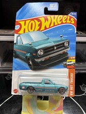 Hot Wheels 1975 Datsun Sunny Truck HW Hot Trucks 93/250