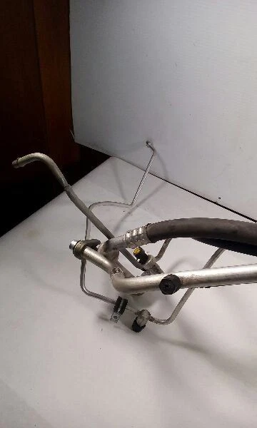 2013 Chevrolet Chevy Equinox AC Hoses 2.4 Liter 4 Cylinder - Image 4 of 4