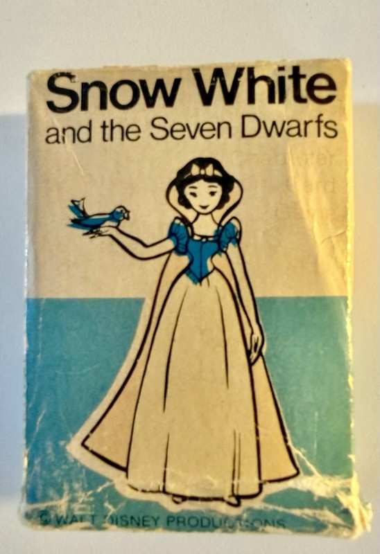 VINTAGE 1946 Set Of 48 Snow White, Dwarfs Cards Russell Games Disney Productions