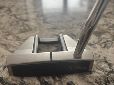Scotty Cameron Futura 5.5M Putter – 34 Inch, Right Hand | eBay
