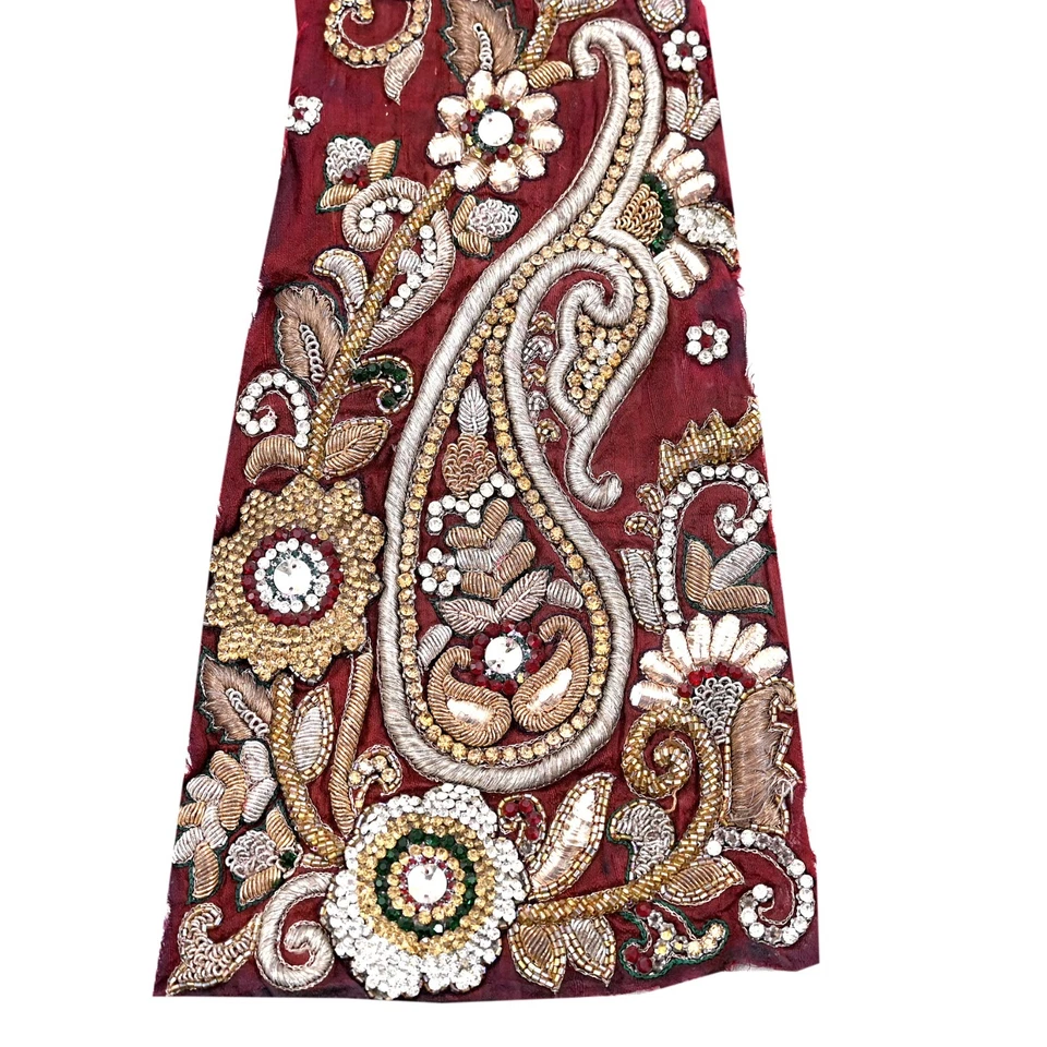 Vintage Maroon Chanderi Appliques – Set of 1 Hand-Embroidered Floral Patches - Image 4 of 4