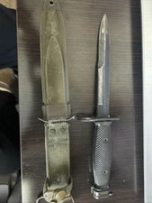 Rare WWII US Military K.I. Kinfolks M3 Fighting Knife Dagger + Scabbard