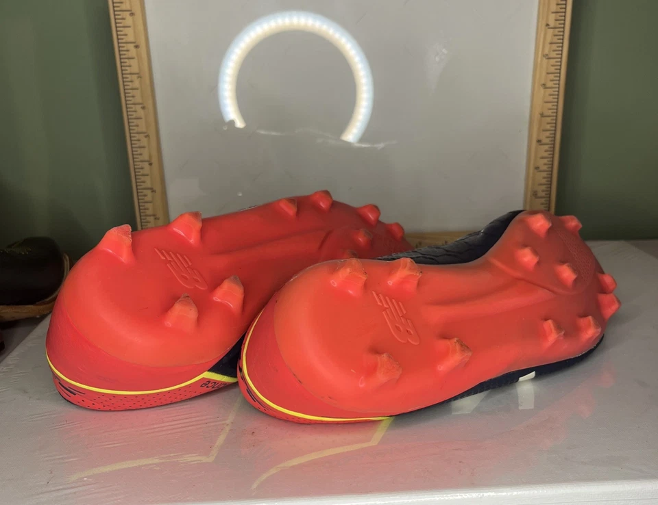 Soccer Shoes - Image 3 of 4