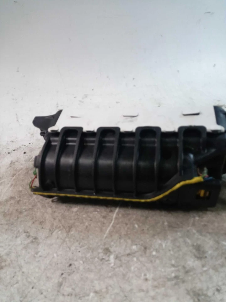 Used Right Instrument Panel Air Bag fits: 2014 Audi Q7 front passenger dash Righ - Imagem 2 de 4