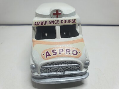 JOUET ANCIEN SALZA CITROËN 11 ASPRO AMBULANCE SANITAIRE TOUR