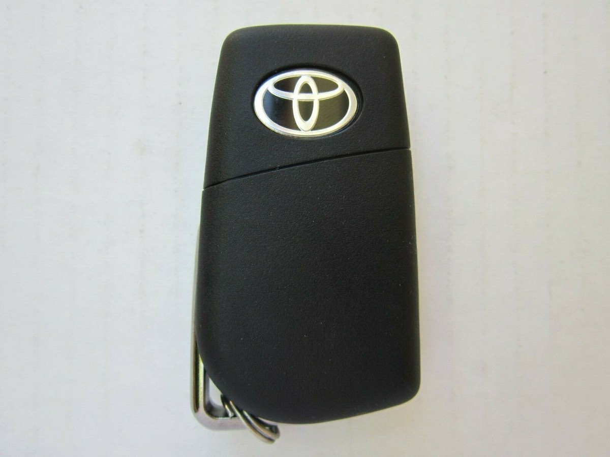 未使用　鍵　CAMRY s-l1200.jpg