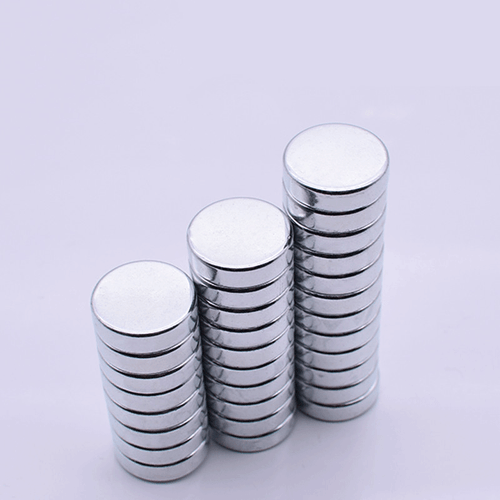 Großhandel 18 mm x 5 mm Starke NdFeb Seltene Erden Neodym Runde Scheibenmagnete 18 x 5 mm - Bild 1 von 3