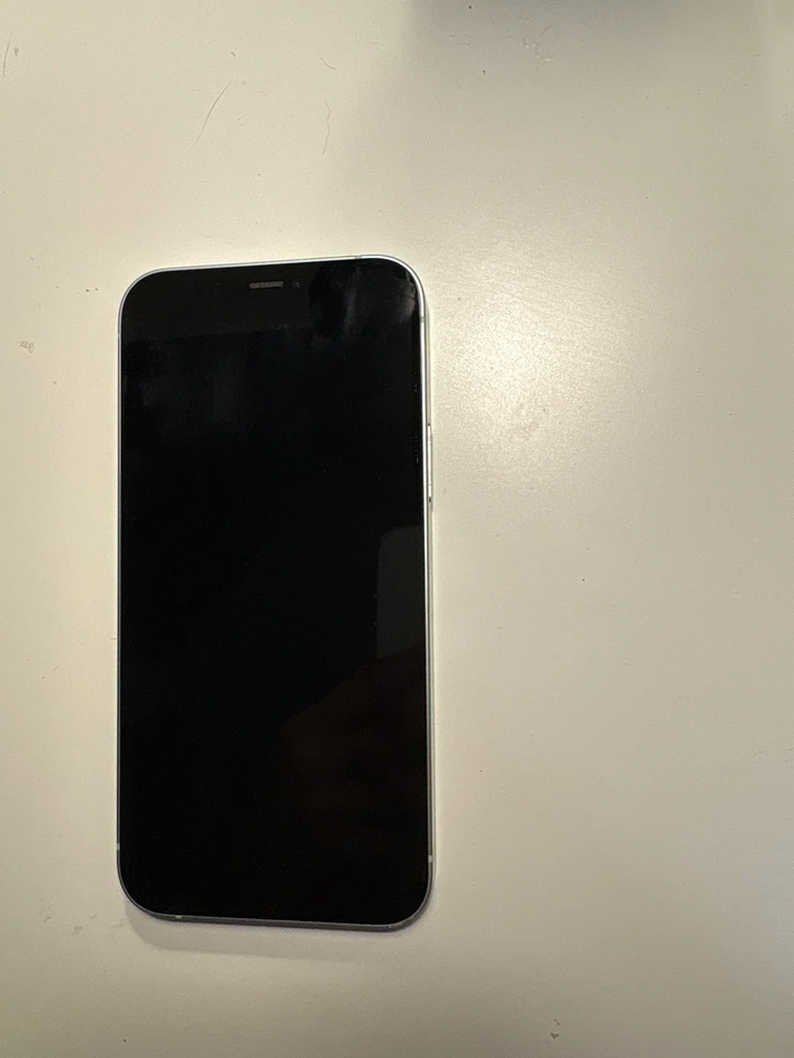 Apple iPhone 12 - 64GB - Verde - Immagine 2 di 3