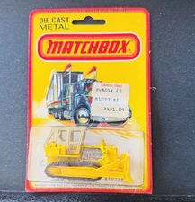1980 MATCHBOX LESNEY SUPERFAST #64 CATERPILLAR TRACTOR MADE IN ENGLAND