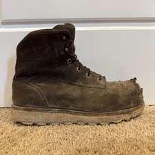RED WING 2443 Size 9EE Safety Toe Waterproof Men's Work Boots
