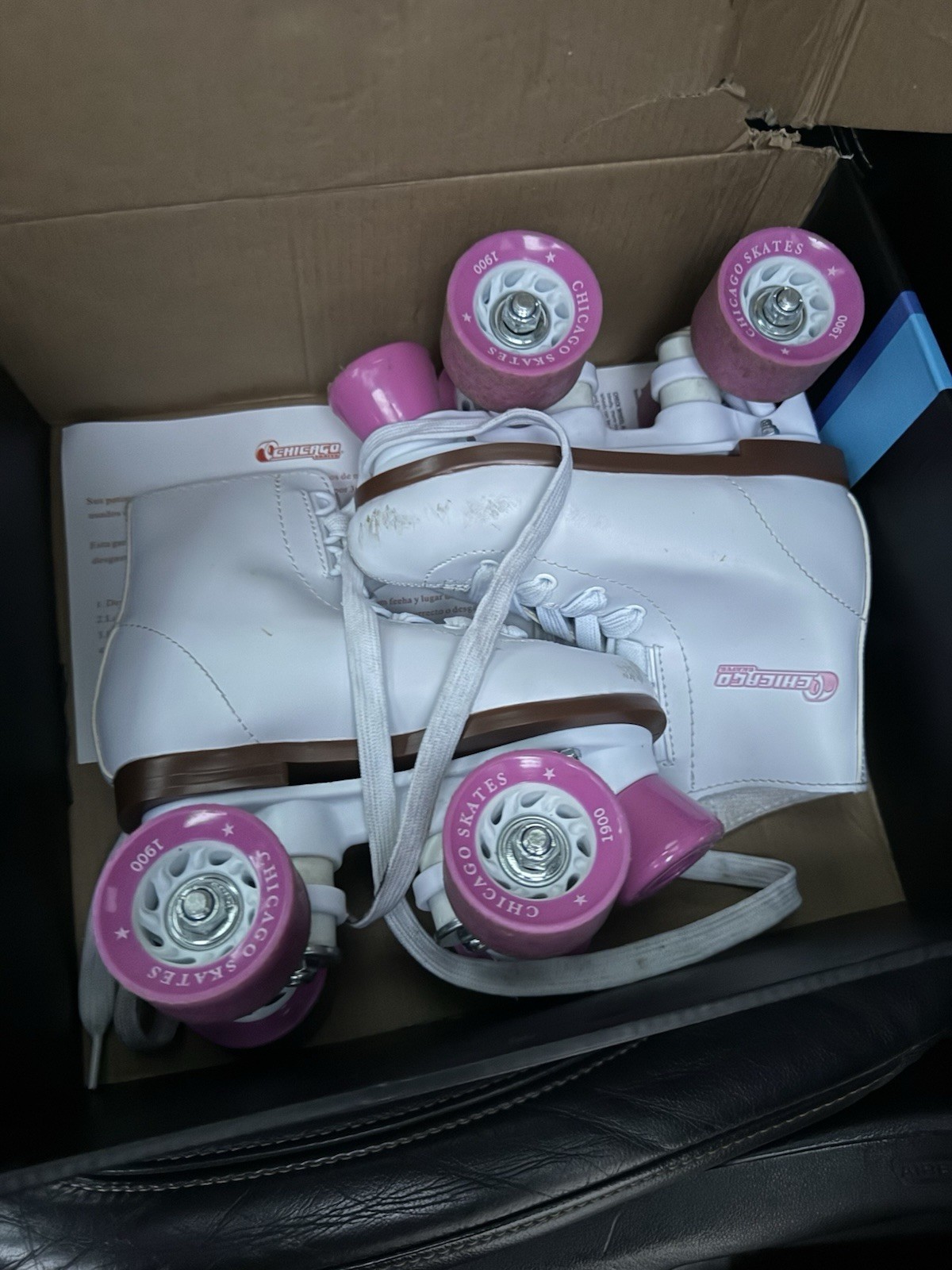 Crs1900 Girls White Rink Skate J12 Youth Size Roller Skates