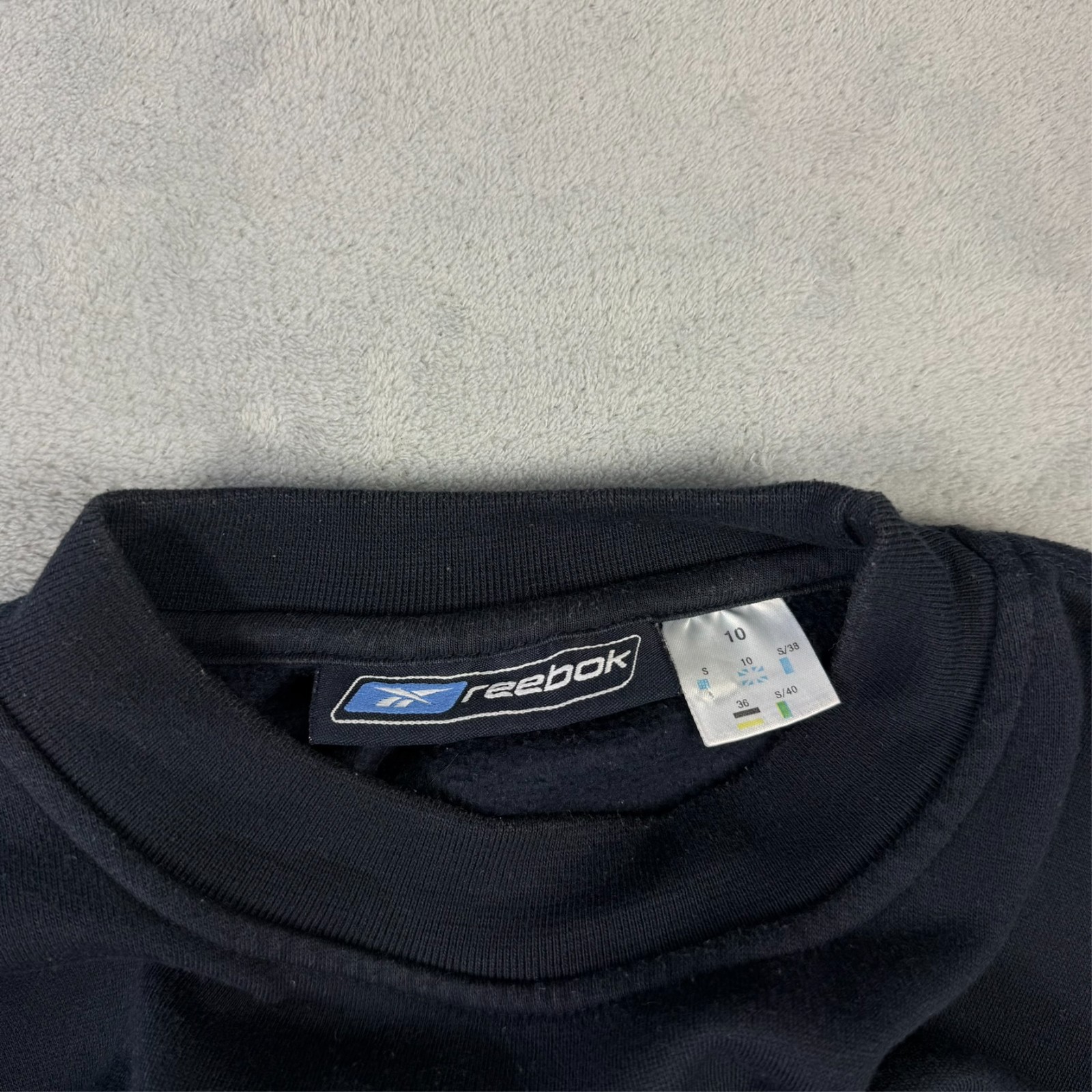 Vintage Reebok 2000's Y2K Navy Blue Mock Neck Size UK 10 Pullover Sweatshirt image 5
