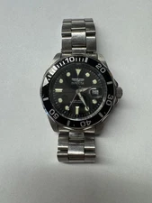 Invicta Pro Diver 0590 Black Dial and Bezel Stainless Steel