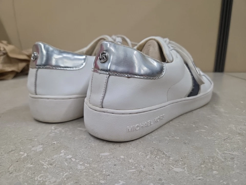 Michael Kors Irving Sneakers Genuine White Leather Blue & Silver Stripe 11M - Image 4 of 4