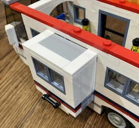 Lego 31052 Vacation Getaways Creator 3 In 1, RV Camper Boat Catamaran House