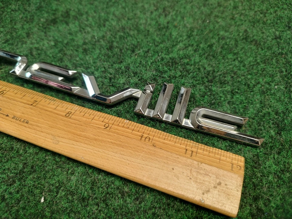 00 01 02 03 04 PONTIAC BONNEVILLE TAPA TRASERA EMBLEMA LOGOTIPO INSIGNIA SÍMBOLO OEM 3S5 Foto 4 de 4