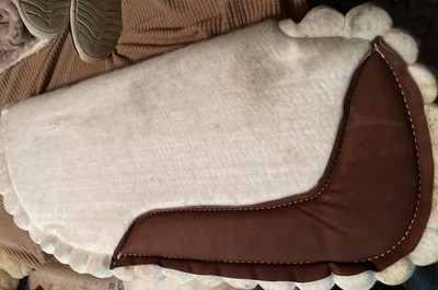 Western Wool Like /Leather Horse Saddle Pad Comfort Hand  Pad 1  Thick- 28  L