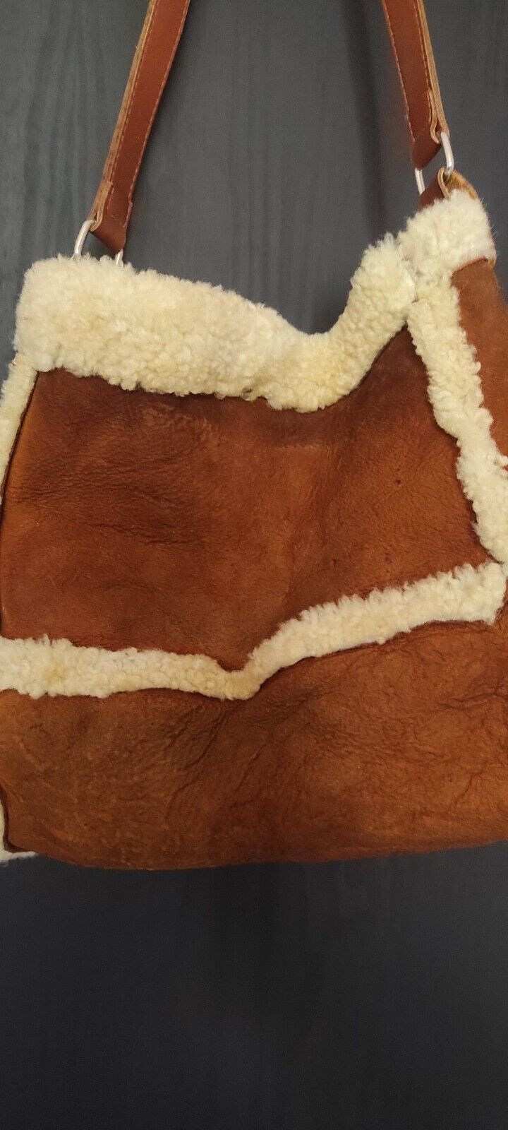 Picture 2 of 23