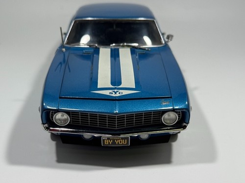 1/18 Highway 61 Supercar Collectibles 1969 Chevrolet Yenko S/C Camaro READ 50389 - Picture 3 of 20