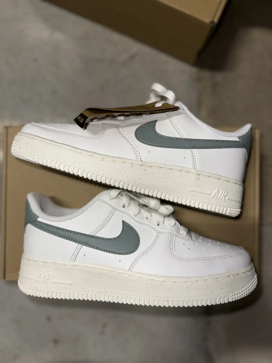 Louis Vuitton x Nike Air Force 1 Green | Size 8.5, Sneaker in Green/White