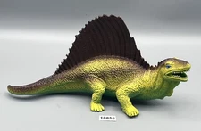 Dinosaur Edaphosaurus 8.5" Plastic Toy Figure retro collectible Un-branded