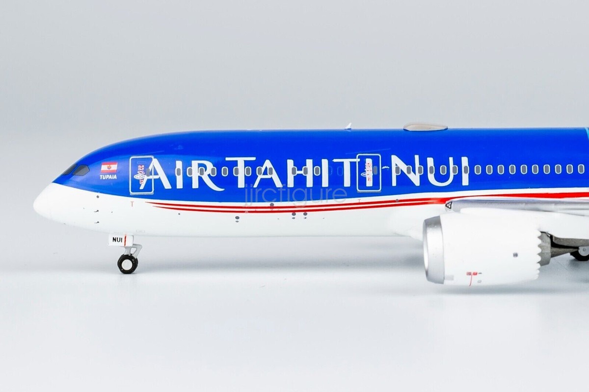1:400 NG Models NG55103 Air Tahiti Nui B787-9 F-ONUI+Free Tractor