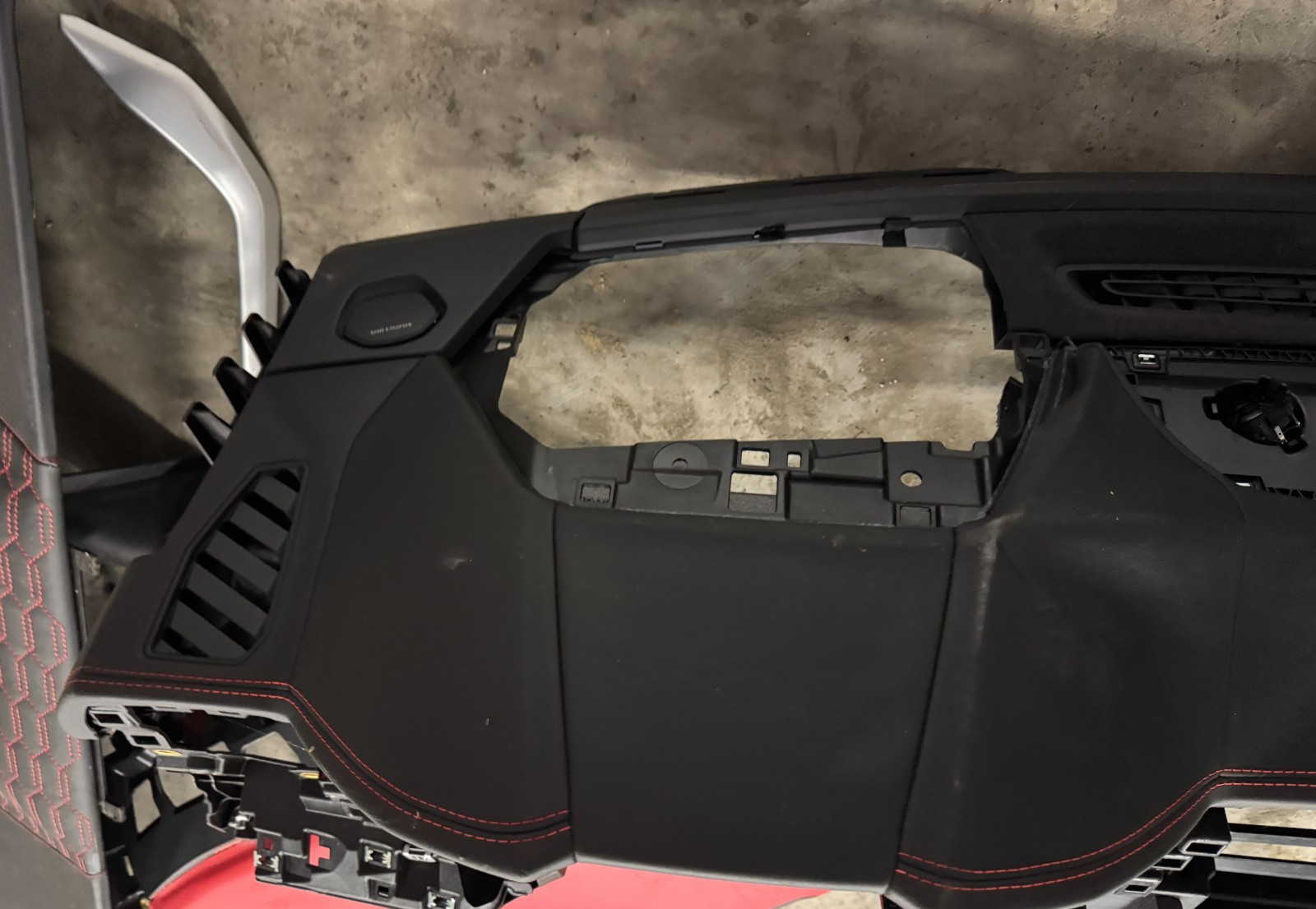 Lamborghini Urus Pad
