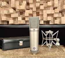 Vintage Neumann U87 Condenser Microphone. Lat...