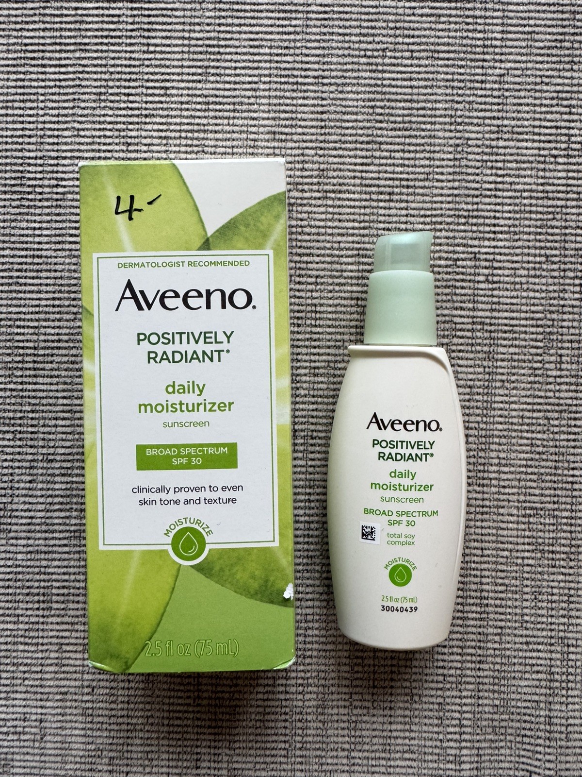 Aveeno Positively Radiant Daily Facial Moisturizer, SPF 30, 2.5 fl. oz..+