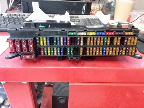 BMW X5 FUSE BOX UNDER DASH, E53, 11/00-12/06 00 01 02 03 04 05 06