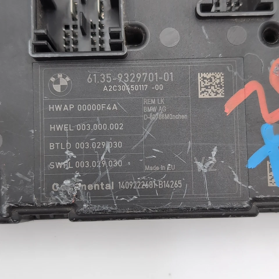 BMW F30 320i 528i 2012-2018 caja de fusibles caja de fusibles relé unidad 9329701 Foto 4 de 4