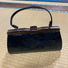 Black floral pattern Japanese bag