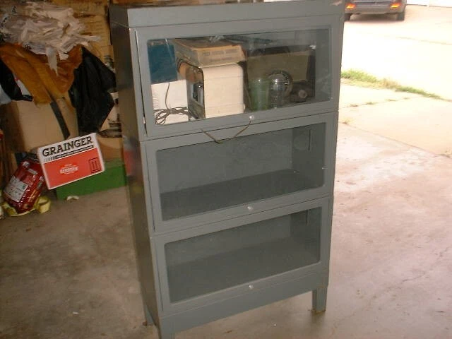 Librería apilable Jebco acero y vidrio abogado abogado con 3 pilas tamaño perfecto Foto 2 de 4