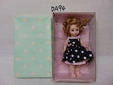 RARE 8" MADAME ALEXANDER DOLL GOING TO THE MALL IN BOX 40430