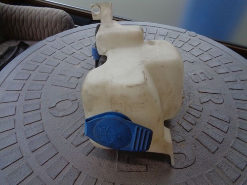 Behälter Scheibenwaschanlage Wischwasserbehälter + Pumpe VW GOLF IV (1J1) 1.6