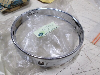 YAMAHA GENUINE OEM NEW  headlight trim ring - DT100 + DT125 1974+1975