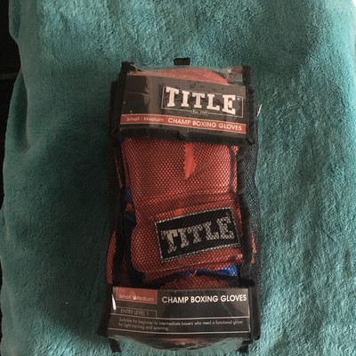 TITLE Champ Boxhandschuhe, (S/M) Anfänger bis Fortgeschrittene. Neu-Sekunden