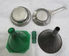 5 pcs.- RCBS Reloading Powder Funnel, Funnel Die, Vtg. Funnel, Part Dish, Scoop