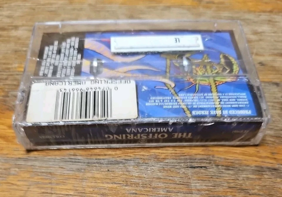 THE OFFSPRING AMERICANA CASSETTE TAPE USA EDITION COLOMBIA SONY 1999 SEALED Y2K - Image 4 of 4