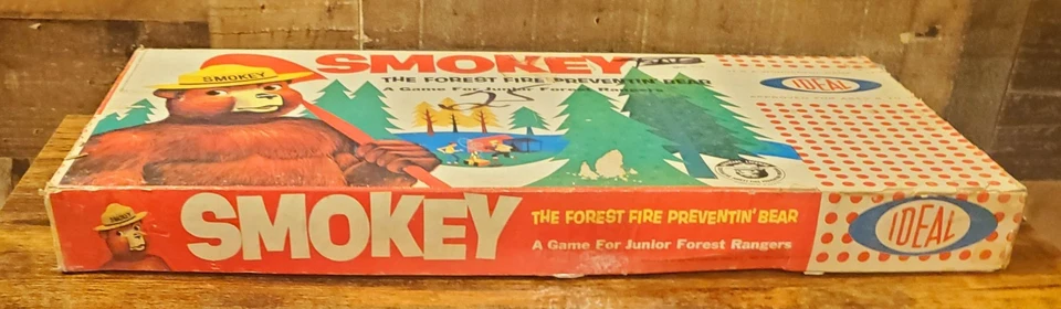 1961 "SMOKEY THE BEAR" Original Ideal Junior Forest Fighters Juego de Mesa En La Caja  Foto 3 de 4