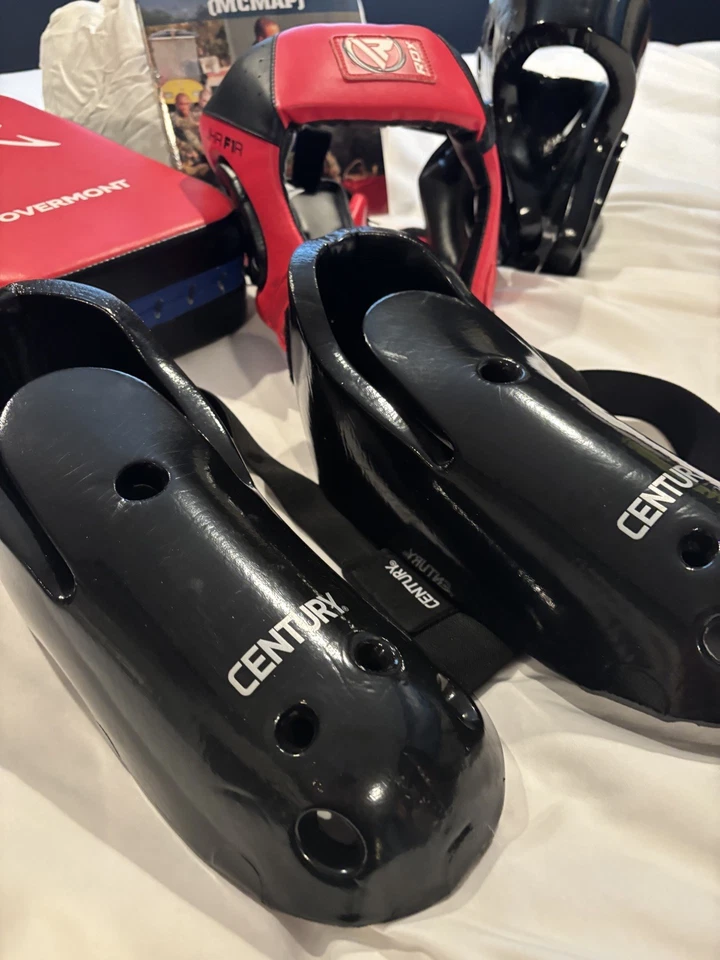 Equipo y libro de artes marciales Century Foto 4 de 4