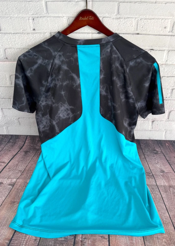 Молодежная спортивная рубашка Adidas для мальчиков размер XL.  Теннис, пиклбол, футбол - Изображение 2 из 3