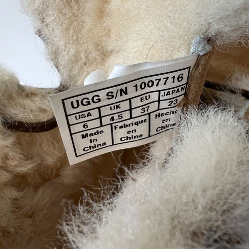 Stivali UGG Chickaree marrone castagno scamosciato foderato mocassino corto da donna taglia US 6 - Foto 12 di 12