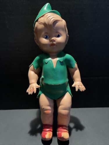 Vintage "Peter Pan Sqeaky Doll-1950's Walt Disney Productions-Sun Rubber Co." - Afbeelding 1 van 3