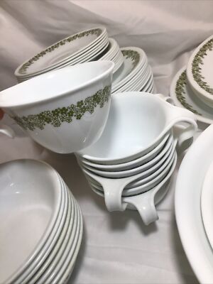 Corelle 62 Pc CRAZY DAISY SPRING BLOSSOM Plate Bowl Pyrex Mug