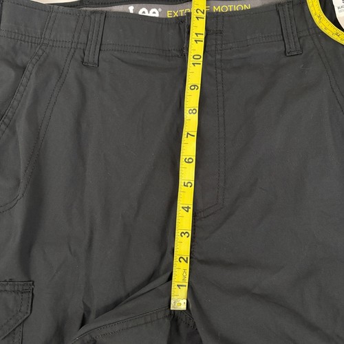 2 Lee Extreme Motion Cargo Shorts Black Slate Relaxed Fit Men's 34 - Picture 7 of 12