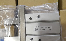 1PC SMC MHZ2-32D MHZ232D CYLINDER New Expedited Shipping