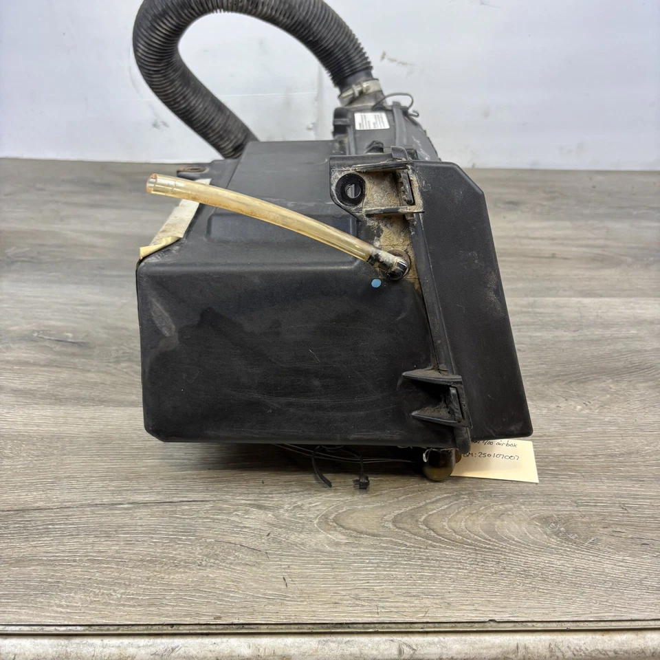 2013 Can-Am Outlander 400 Max Air box Air Intake 707800445 - Image 4 of 4