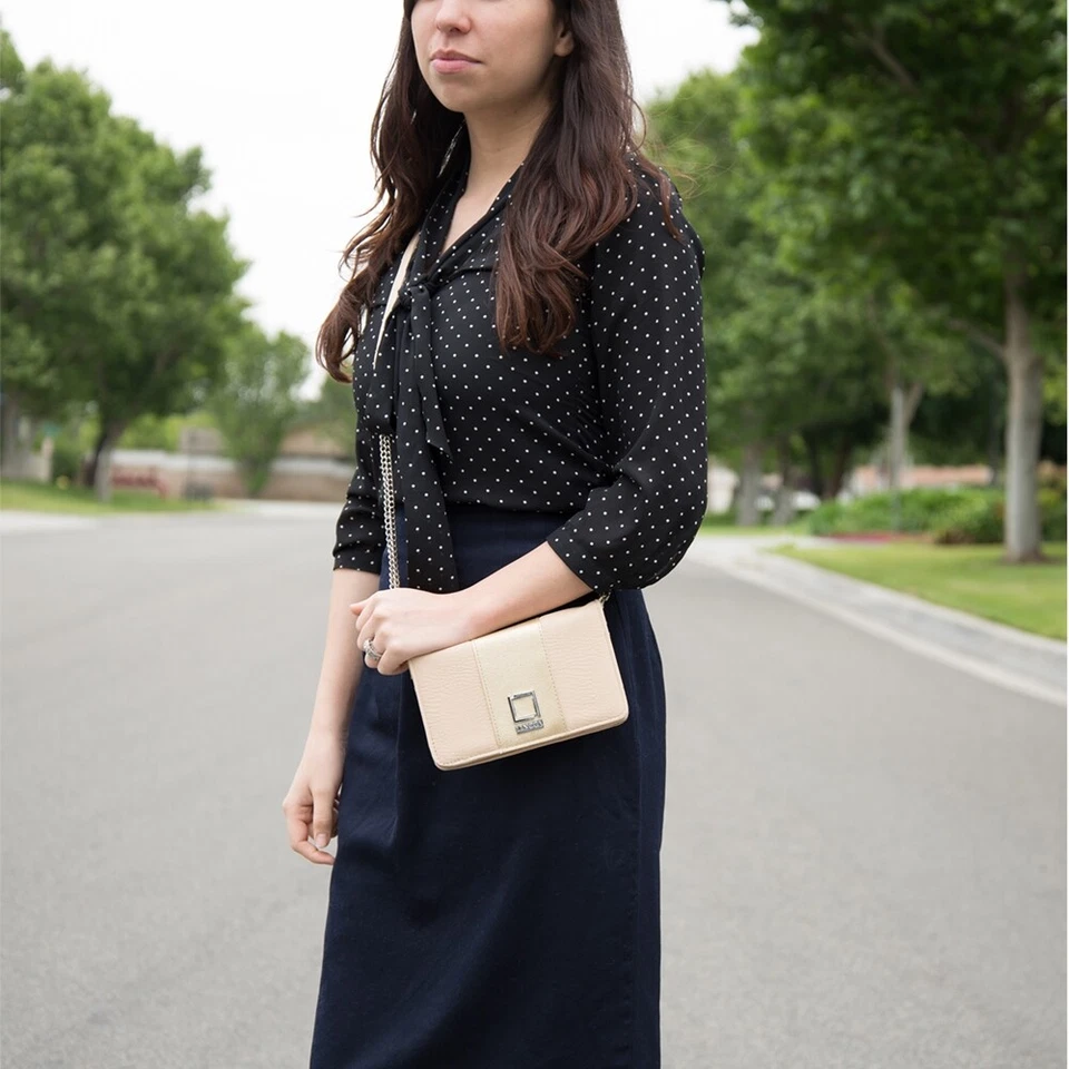 Beige Women Fashion Leather Handbag For Samsung Galaxy S24 Ultra / S24+ / S24 - Image 3 of 4